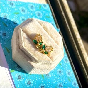 Gold Tulip Earrings